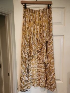 NWT AllSaints Womens US Sz 2 | UK Sz 6 | EU 34 Slvina Oniyuri Yellow Skirt $229